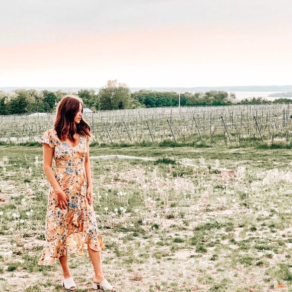 Hello! Welcome to my shop! - Picture 1 of 6